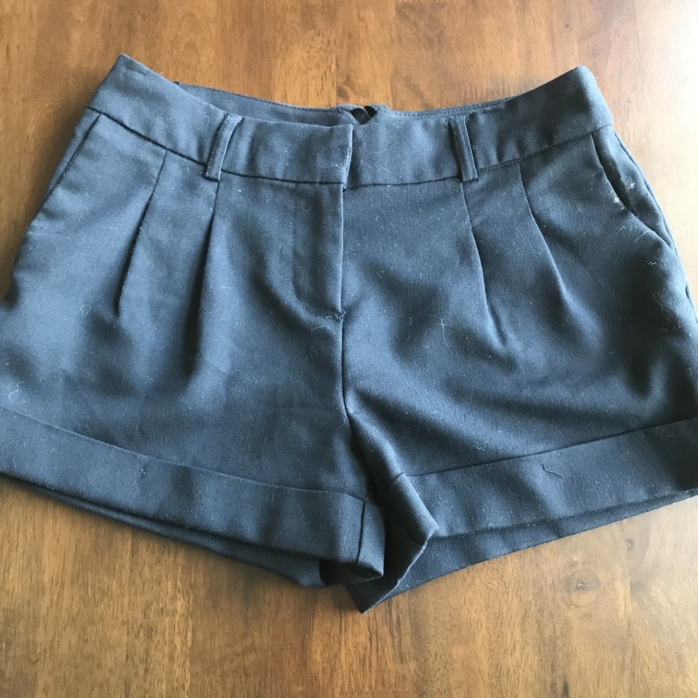 Calendar by Be Cool Black Dress Slack Shorts